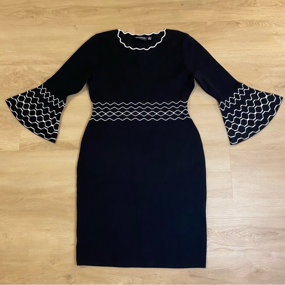 Nina Leonard Black bell sleeve dress size Small
